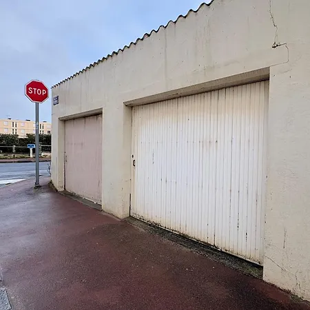 3 Avec Grand Balcon Et Garage Proche Du Casino - Fr-1-323-260 Apartamento *